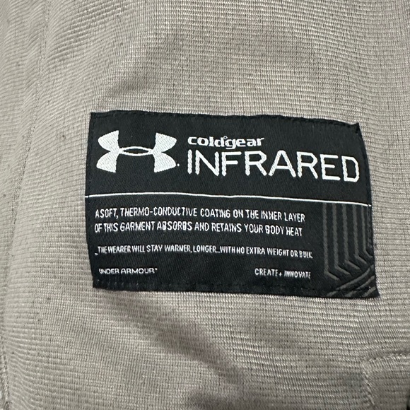 Men’s Under Armour Coat - Picture 4 of 5